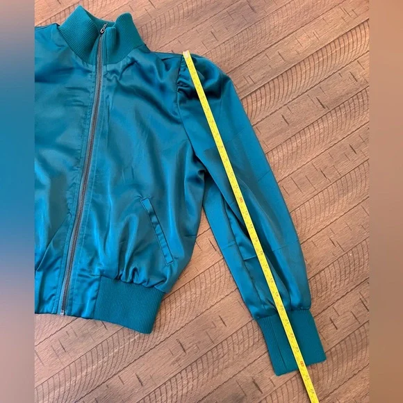 Marled Satin Teal Cropped Bomber Jacket Size Small LIKE NEW - Picture 6 of 8